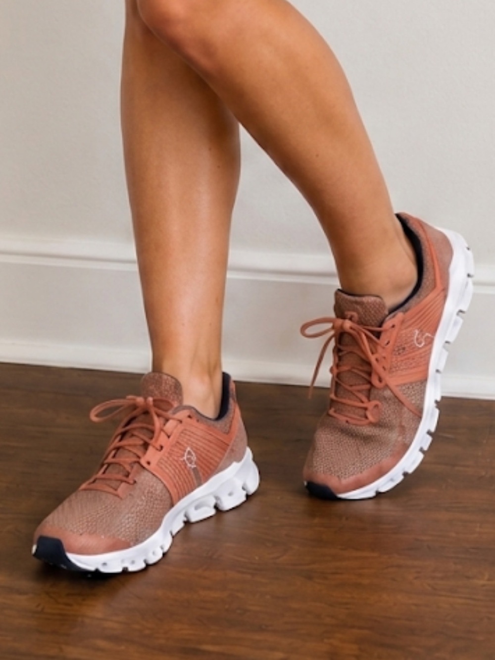 On Cloudswift Women’s Size 8 Running Sneakers Dusty Rose Blush Pink Trainers
Y - Picture 13 of 16
